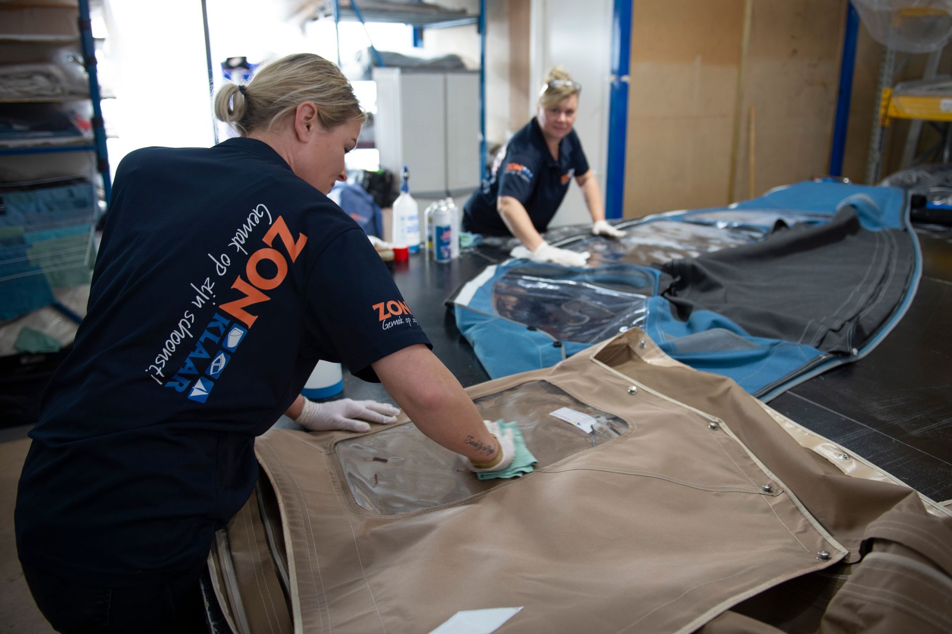 Craftsmanship at ZONklaar: cleaning outdoor textiles in Sneek